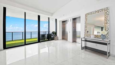 18555 Collins Ave Apt 2405