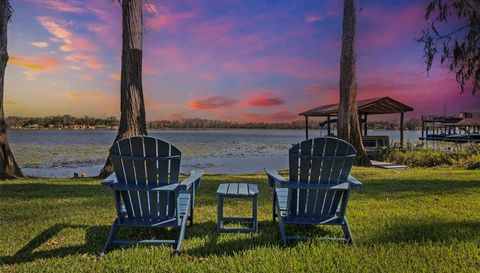 1006 Lake Cooper