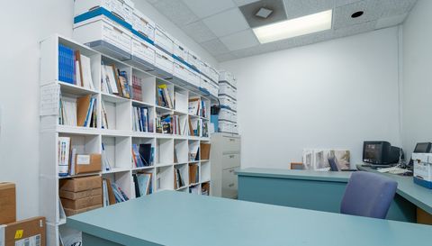 6571 N Avondale Avenue