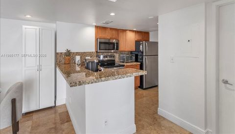 770 Claughton Island Dr