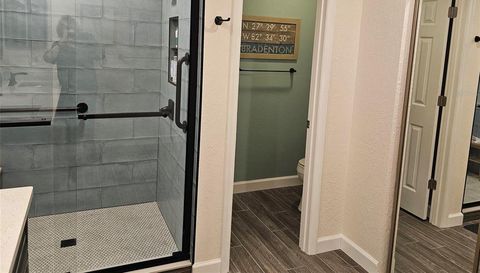 4522 LA JOLLA DRIVE