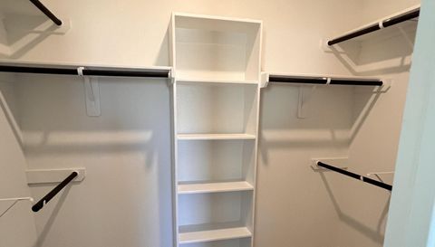 5060 Andorra Bend Ln