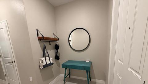 10805 Fanning Spgs Ct