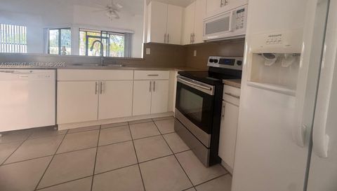 1004 San Remo Cir