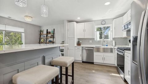 14949 Lake View Dr Orland Park