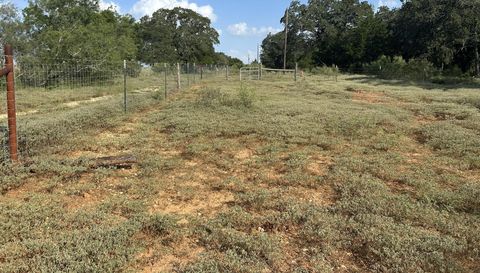 240 Private Rd 4601