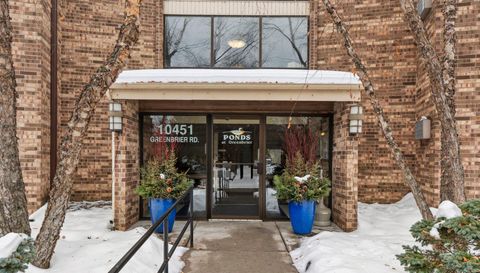 10451 Greenbrier Road