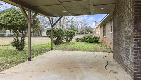 1148 Independence Dr