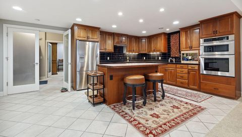 6965 Lake Harrison Circle