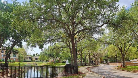 2407 COURTNEY MEADOWS COURT