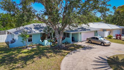 1369 Brookside Dr
