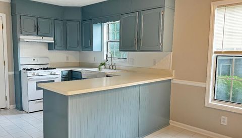 385 Tyson Cir