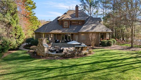 2379 Metcalf Dr
