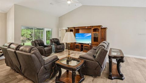 399 W MASSACHUSETTS ST