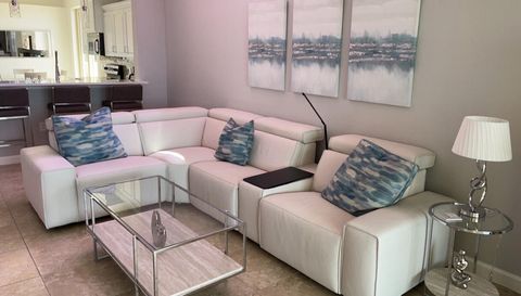 8597 Via Garibaldi Cir