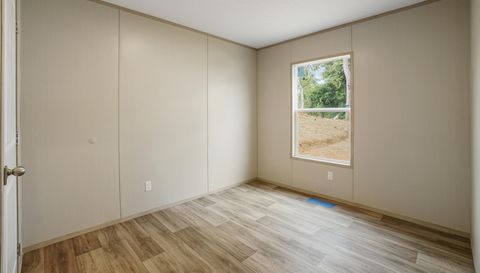 313 Wilkerson Road SW