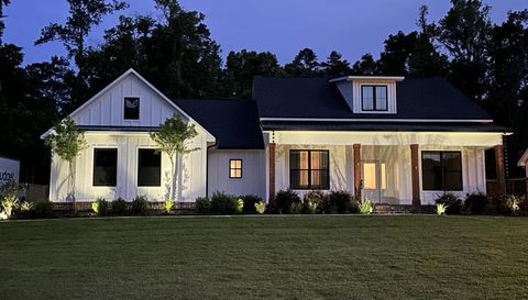 3395 Mariana Oaks Dr