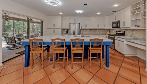 2602 Firetree Ln