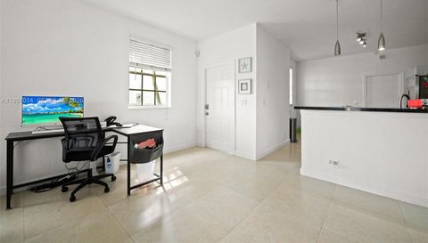 3676 San Simeon Cir
