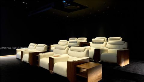 300 Biscayne Blvd Way