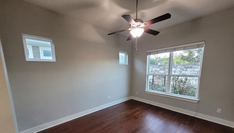 2404 Vintage Stave RD