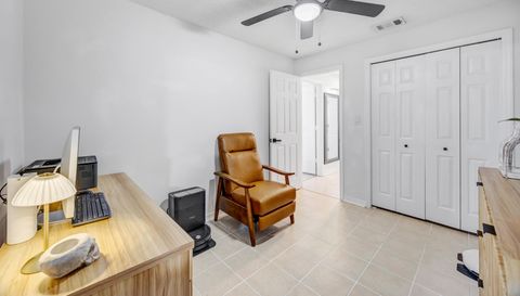 5811 Mabel St