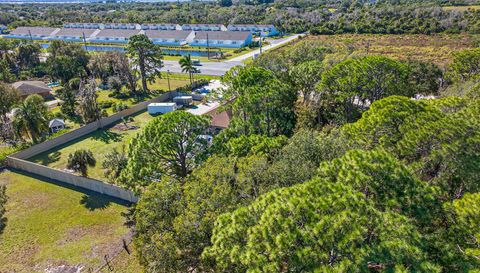 5030 N Courtenay Pkwy