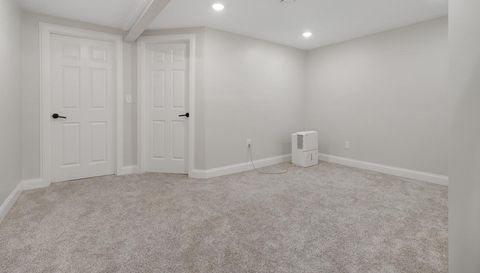 2454 221st Avenue NE