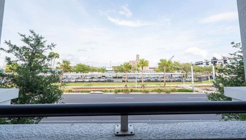 1002 Channelside DRIVE