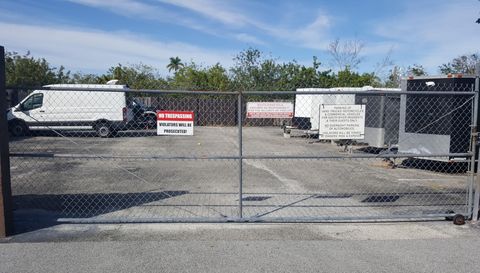 771 SW South River Dr 102