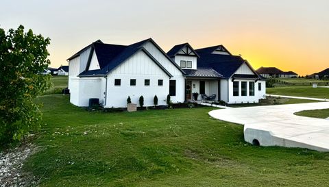 12301 Bella Sera Dr