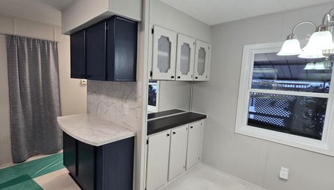 5635 N Seagull Dr NE