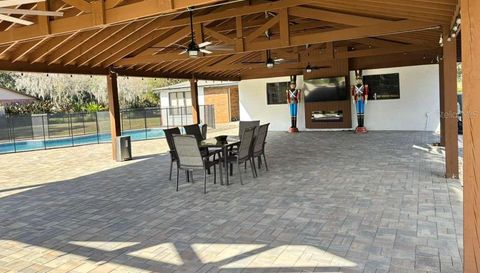 1800 GRANADA BOULEVARD