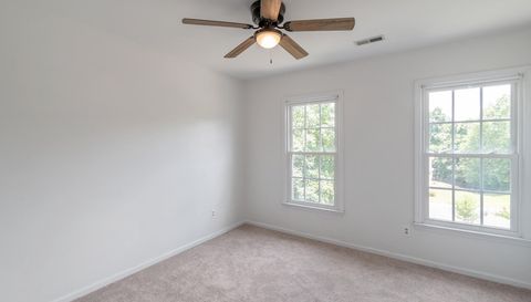 12328 Sandringham Pl