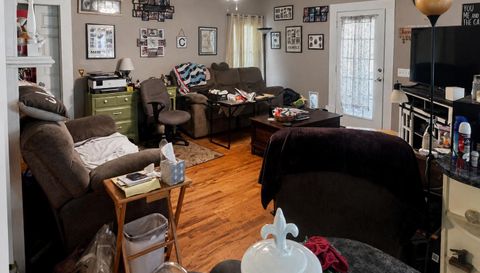 162 Brookfield-Lenox Rd