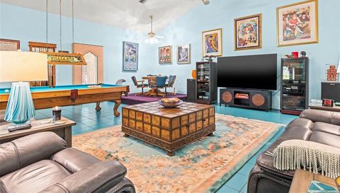 350 Sorrento Ranches Dr