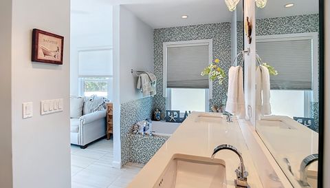 8400 Manasota Key Rd