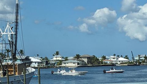 15144 HENNIPEN CIRCLE