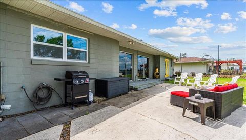 4881 LAKE CECILE DR