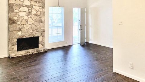 11203 Shannon Hills Dr