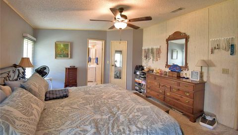 447 VILLAGE CIRCLE SW