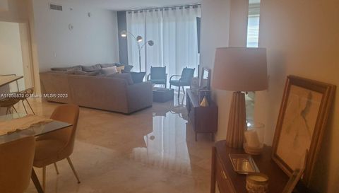 19900 W Country Club Dr