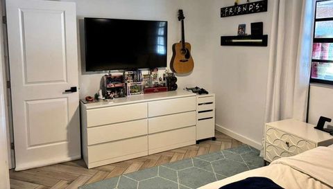 1800 GRANADA BOULEVARD