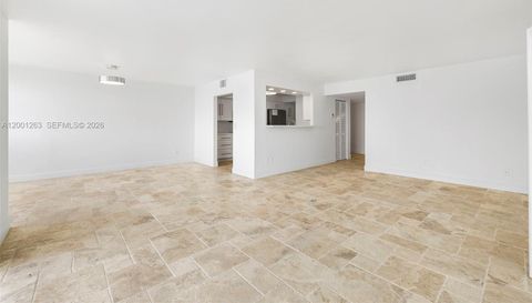 1420 Brickell Bay Dr