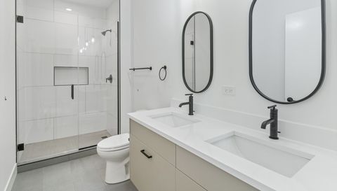 3140 N Clybourn Avenue