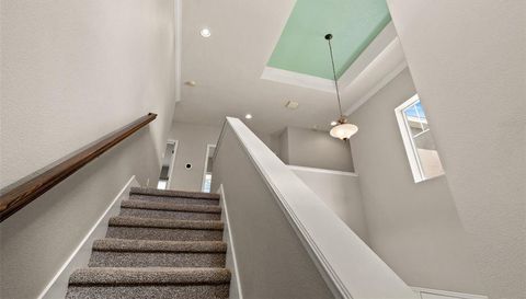 8853 BELLA VITA CIRCLE