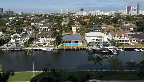 3600 Yacht Club Dr