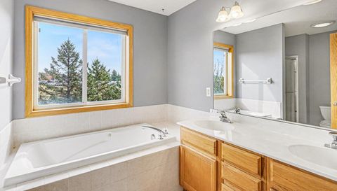 13900 Glendale Trail