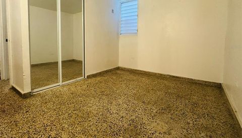 URB. FLAMBOYAN GARDEN CALLE 5