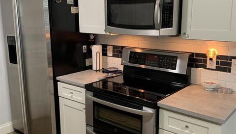 431 Jupiter Lakes Boulevard